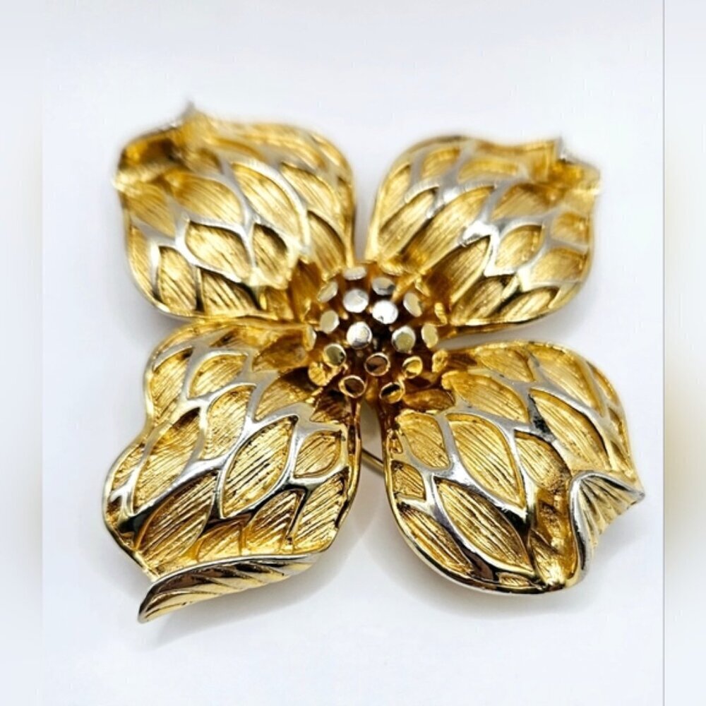 Vintage Marcel Boucher Silver & Gold Toned Figural Wildflower Brooch 6749